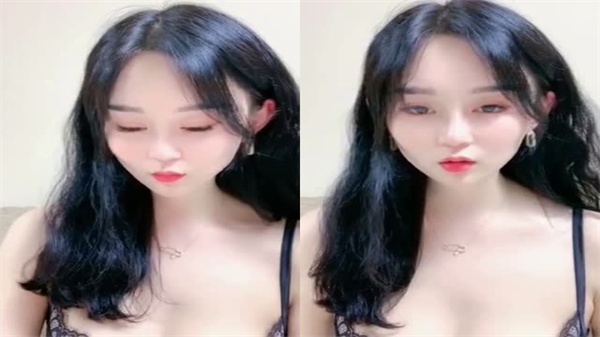  大学生在骑着她的继兄的阴茎之前,先吸吮她的乳房和舔她的阴部-快影AV