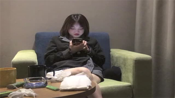 加勒比070213-373西裝褲學園第三話-支配性的女同性恋在BDSM场景中使用奴隶自慰- 快影AV